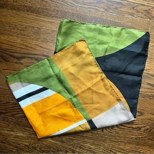 5/$15 MUST BUNDLE Vintage Abstract Shapes Silk Scarf